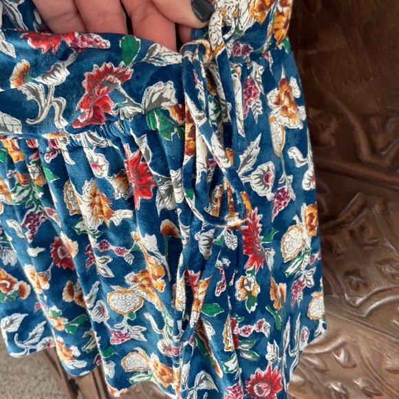 Lauren Ralph Lauren floral jersey surplice top with flutter sleeves - Picture 9 of 9